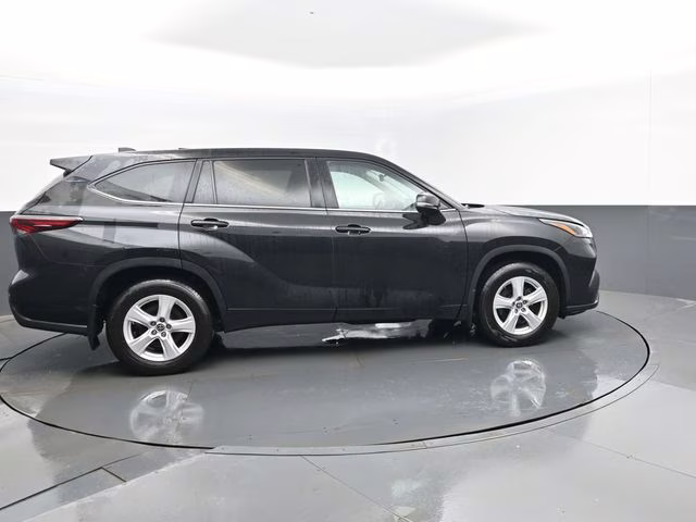 2024 Midnight Black Metallic Toyota Highlander LE AWD SUV