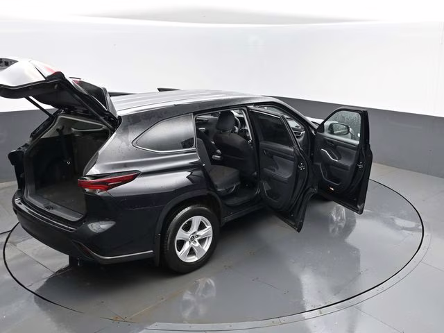 2024 Midnight Black Metallic Toyota Highlander LE AWD SUV