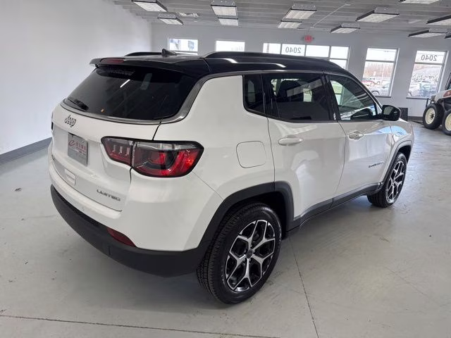 2025 Bright White Clearcoat Jeep Compass Limited 4X4 SUV