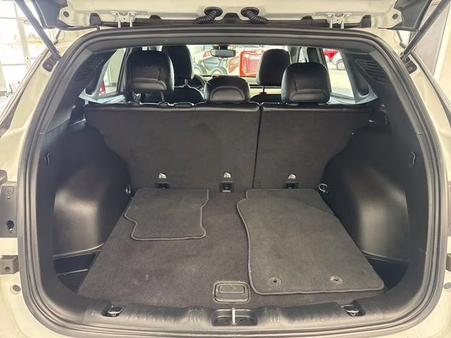 2025 Bright White Clearcoat Jeep Compass Limited 4X4 SUV