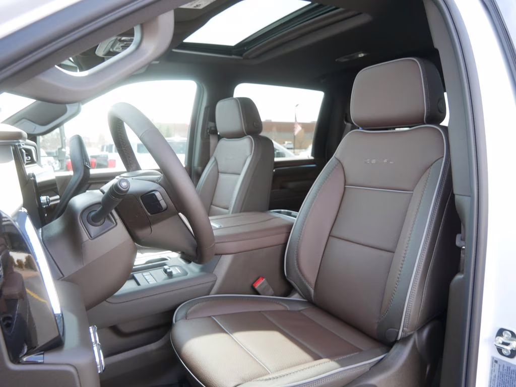 2026 Glacier White Tricoat GMC Sierra 3500HD Denali 4X4 Truck