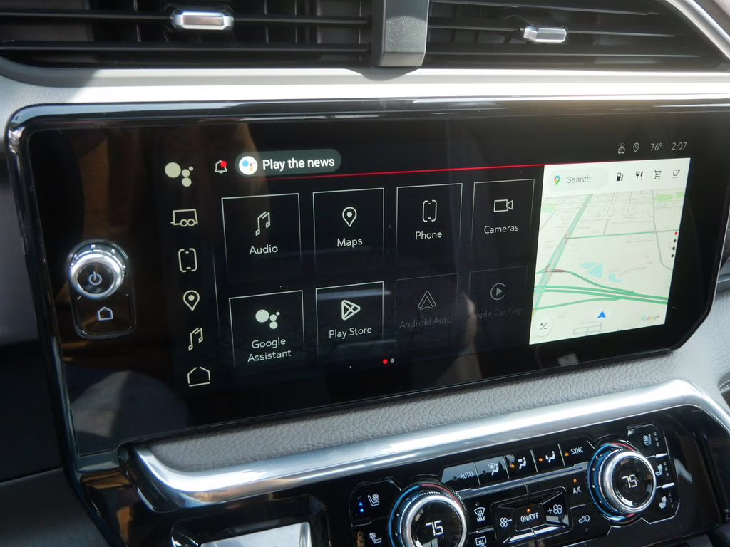 2026 Glacier White Tricoat GMC Sierra 3500HD Denali 4X4 Truck