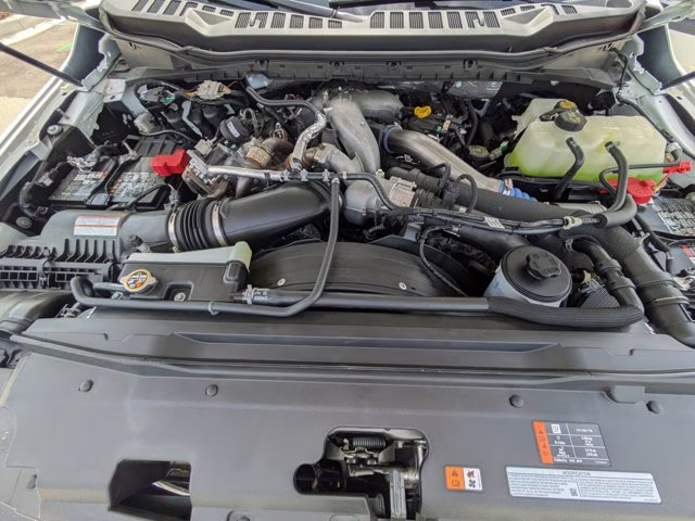 2026 Oxford White Ford Super Duty F-550 DRW XL 4X4 Truck