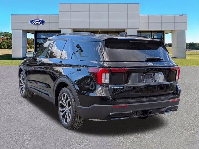 2026 Black Ford Explorer ST-Line RWD SUV