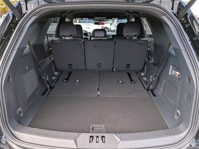 2026 Black Ford Explorer ST-Line RWD SUV