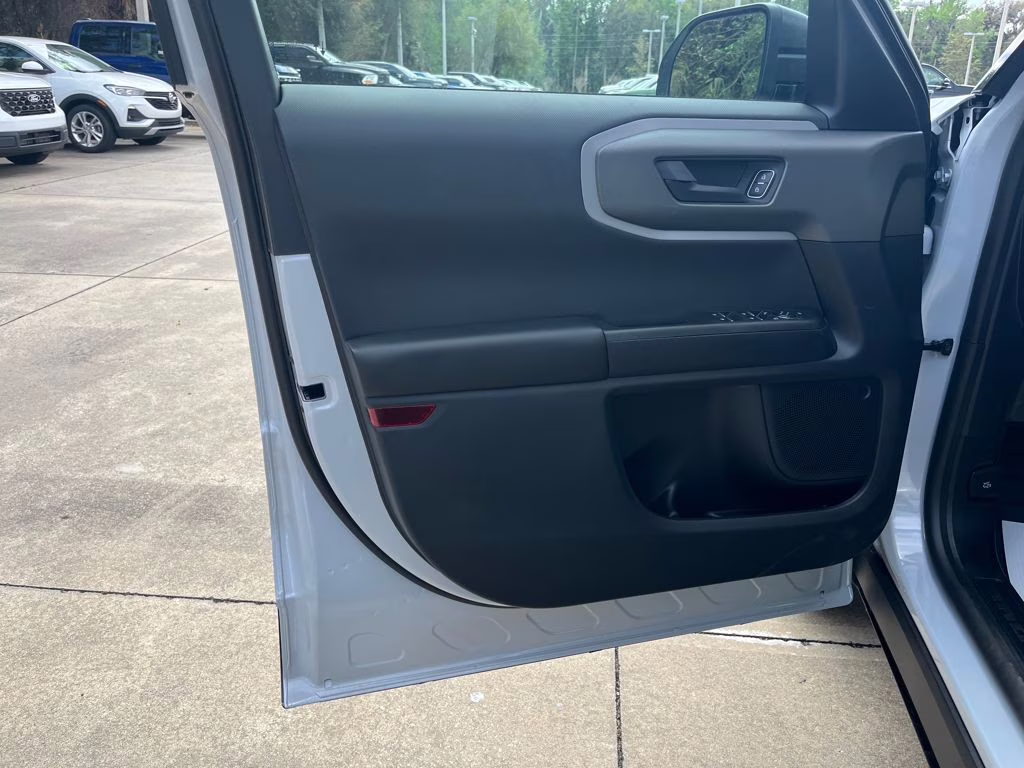 2026 White Metallic Ford Bronco Sport Big Bend 4X4 SUV