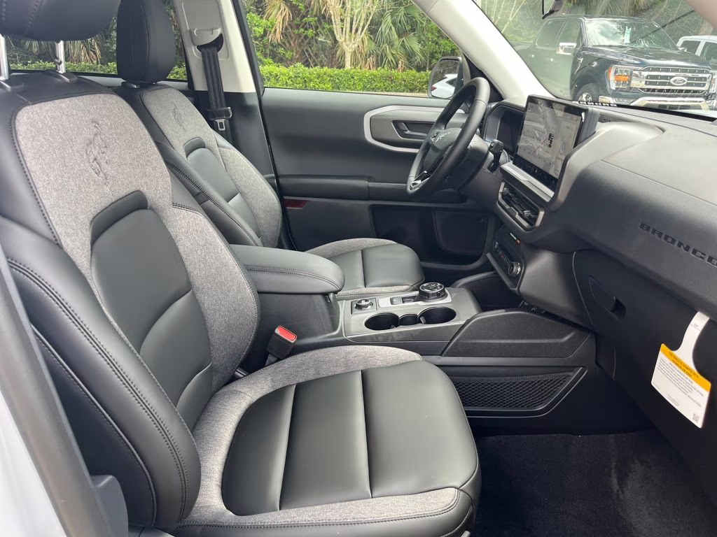 2026 White Metallic Ford Bronco Sport Big Bend 4X4 SUV