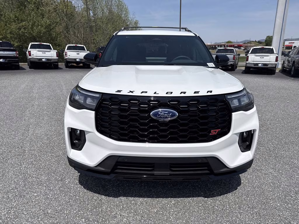 2026 White Ford Explorer ST RWD SUV