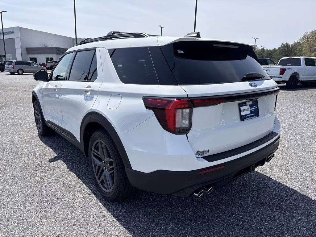 2026 White Ford Explorer ST RWD SUV