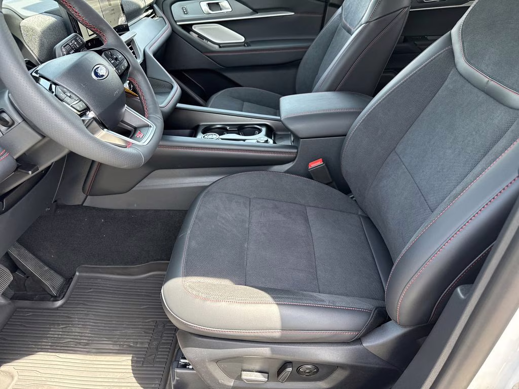 2026 White Ford Explorer ST RWD SUV