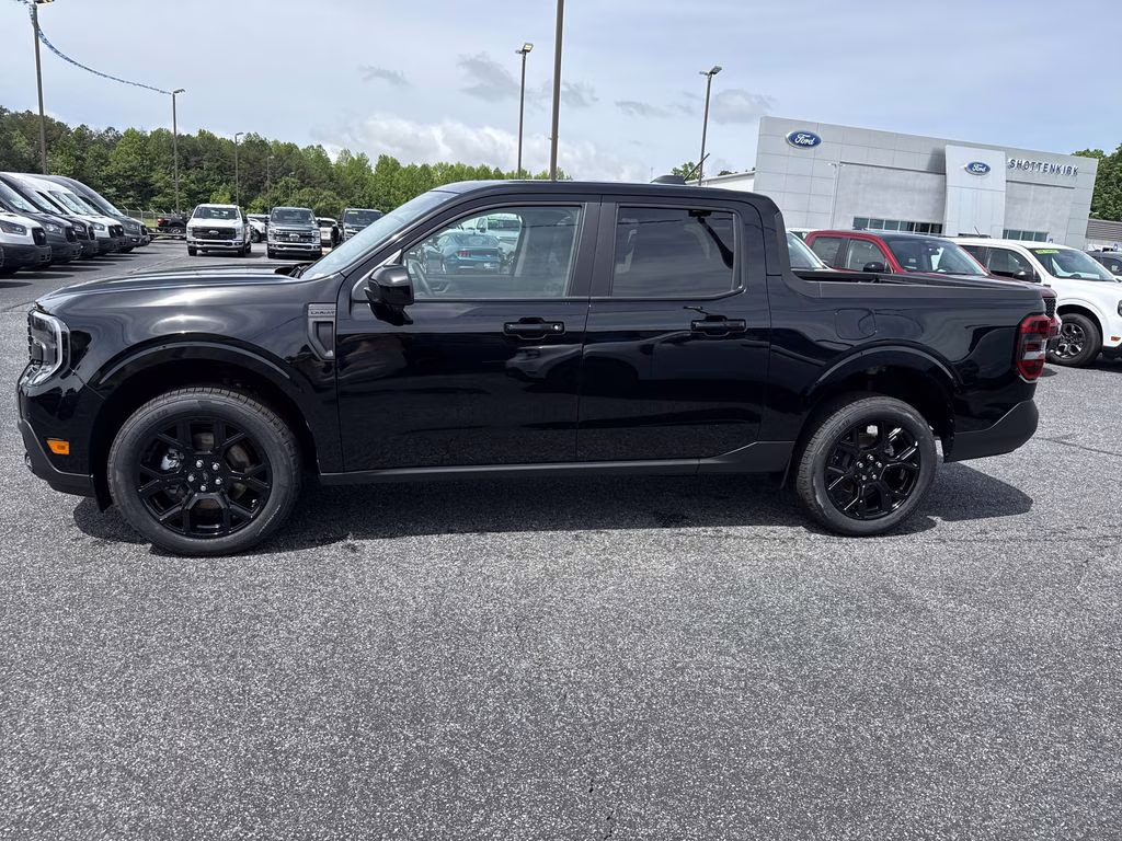 2026 Shadow Black Ford Maverick Lariat AWD Truck
