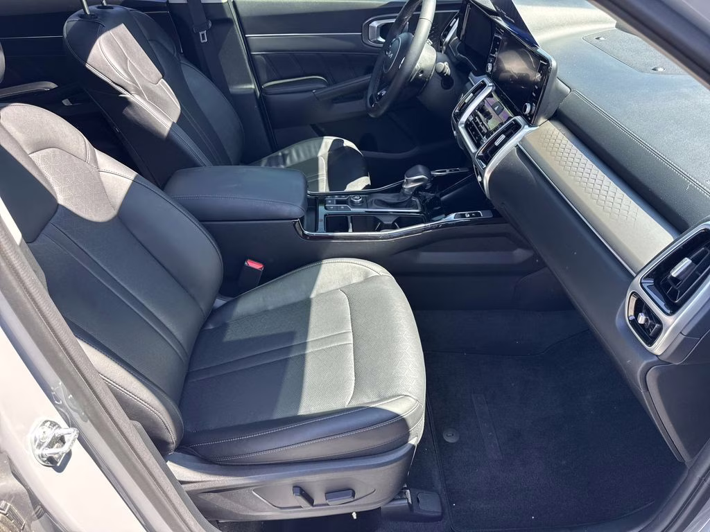 2022 Wolf Gray Kia Sorento SX FWD SUV