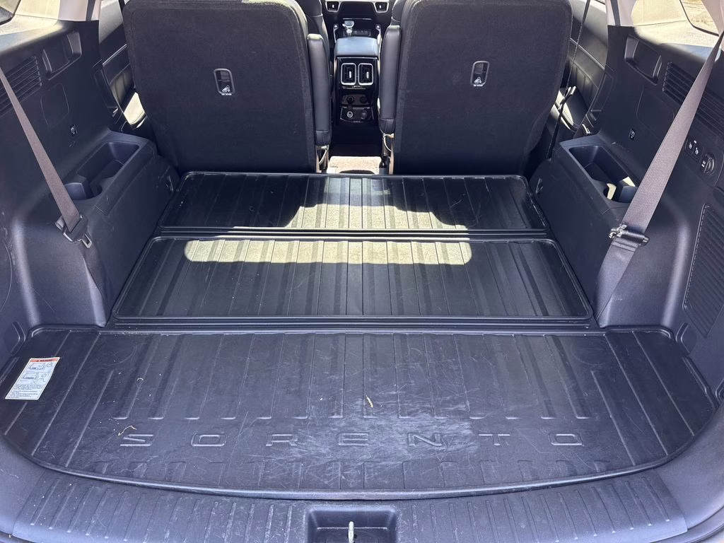 2022 Wolf Gray Kia Sorento SX FWD SUV