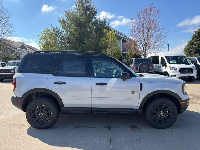 2026 Space White Metallic Ford Bronco Sport Badlands 4X4 SUV