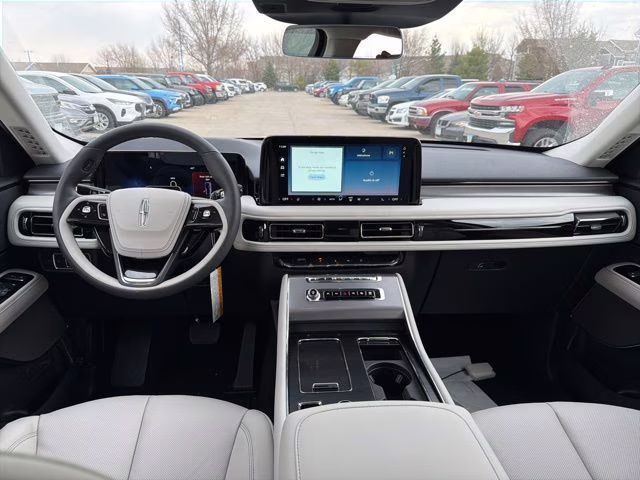 2026 Pristine White Metallic Tri-Coat Lincoln Aviator Premiere AWD SUV