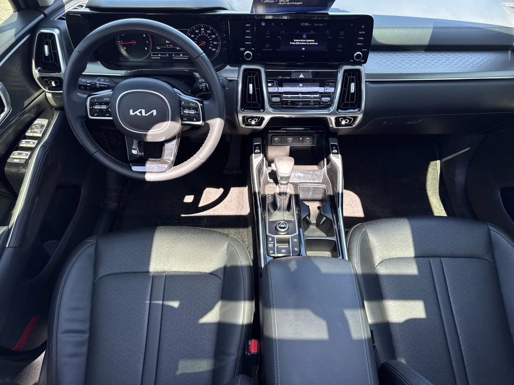 2022 Wolf Gray Kia Sorento SX FWD SUV