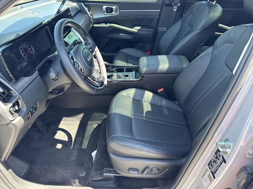 2022 Wolf Gray Kia Sorento SX FWD SUV