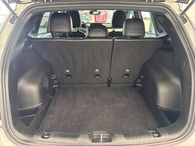 2025 Bright White Clearcoat Jeep Compass Limited 4X4 SUV