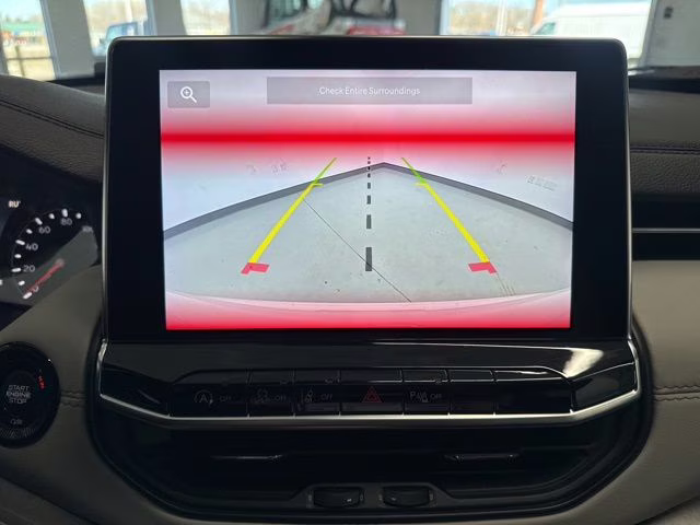 2025 Bright White Clearcoat Jeep Compass Limited 4X4 SUV