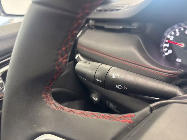 2025 Silver Zynith Metallic Clearcoat Jeep Compass Trailhawk 4X4 SUV