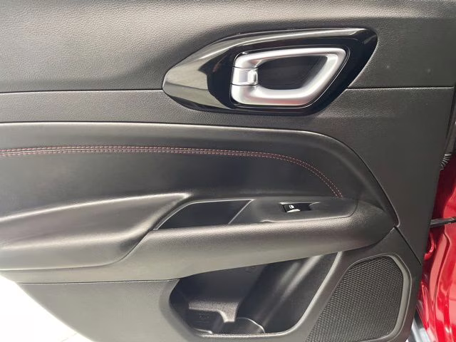 2025 Red Hot Pearlcoat Jeep Compass Trailhawk 4X4 SUV