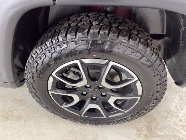 2025 Red Hot Pearlcoat Jeep Compass Trailhawk 4X4 SUV