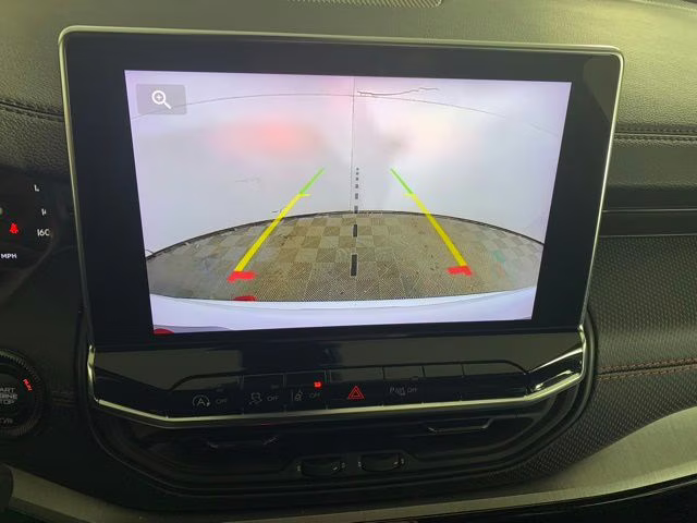 2025 Bright White Clearcoat Jeep Compass Trailhawk 4X4 SUV