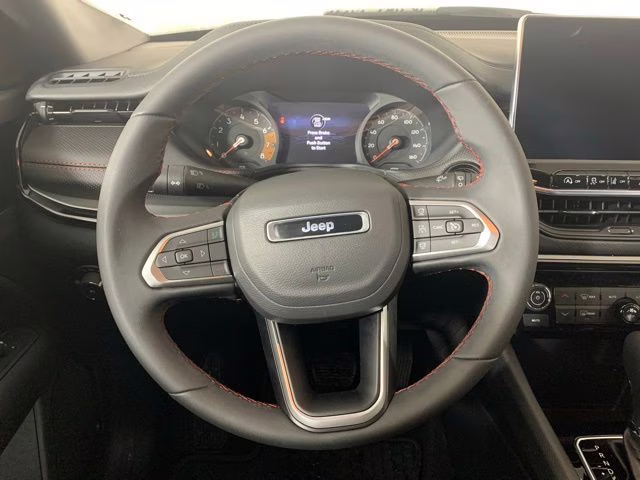 2025 Bright White Clearcoat Jeep Compass Trailhawk 4X4 SUV