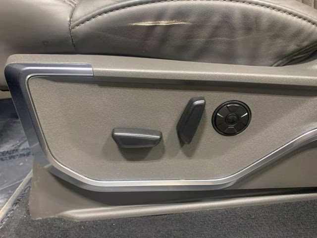 2025 Agate Black Metallic Ford Super Duty F-450 DRW Platinum 4X4 Truck