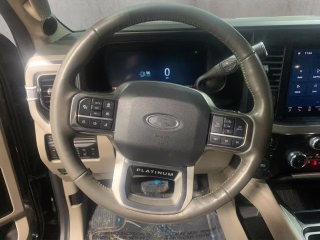 2025 Agate Black Metallic Ford Super Duty F-450 DRW Platinum 4X4 Truck