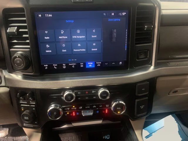 2025 Agate Black Metallic Ford Super Duty F-450 DRW Platinum 4X4 Truck