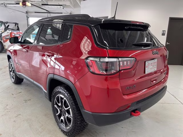 2025 Red Hot Pearlcoat Jeep Compass Trailhawk 4X4 SUV
