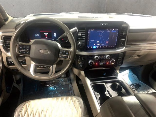 2025 Agate Black Metallic Ford Super Duty F-450 DRW Platinum 4X4 Truck