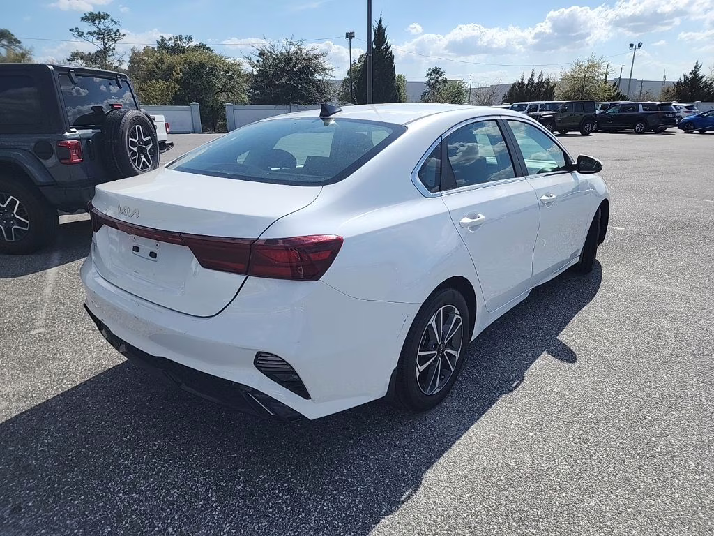 2023 White Kia Forte GT-Line FWD Sedan