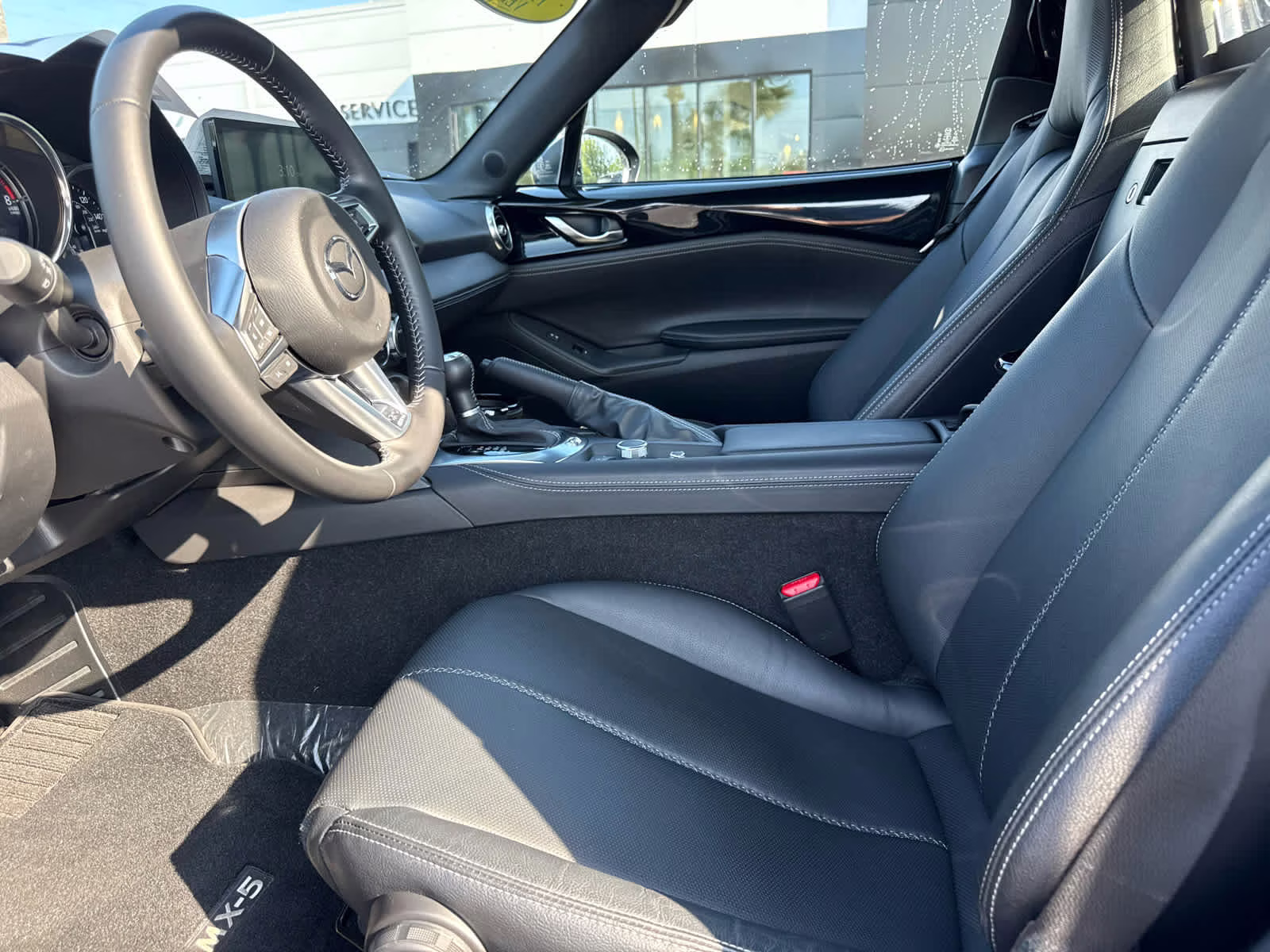 2025 Jet Black Mica Mazda MX-5 Miata RF Grand Touring RWD Convertible