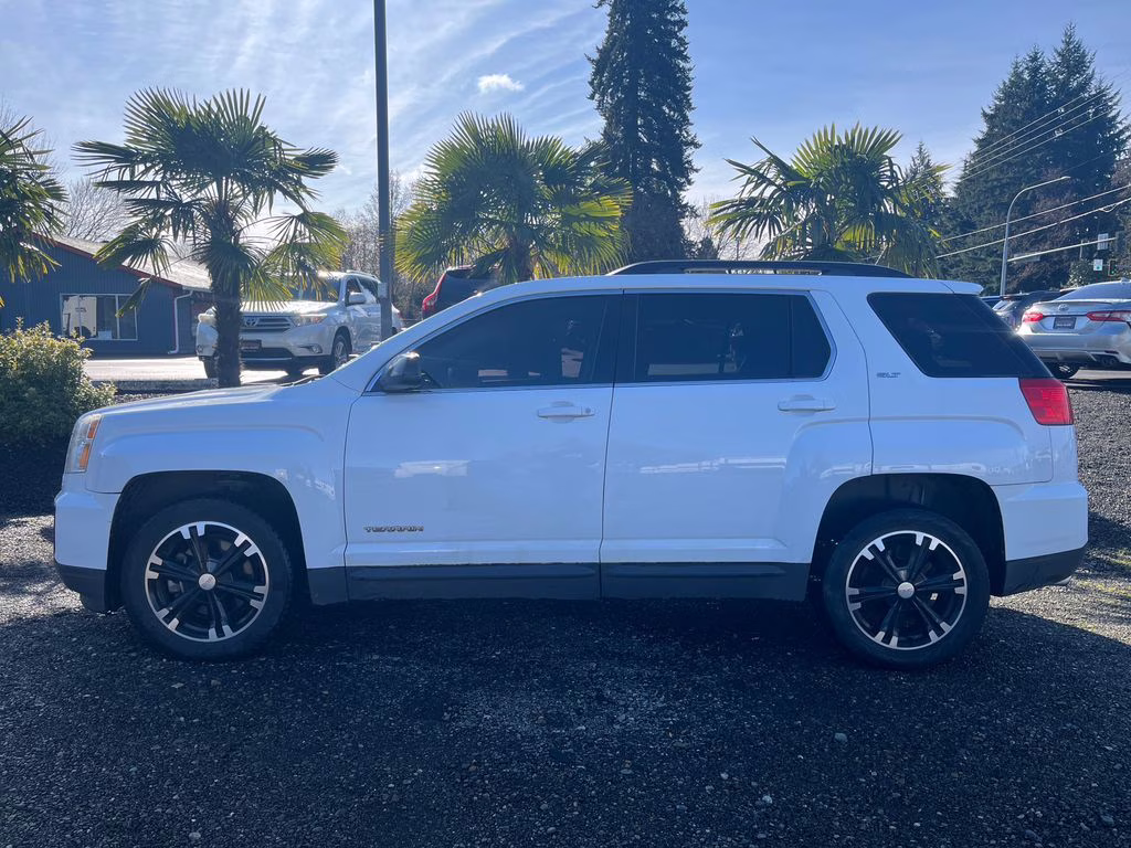 2017 Summit White GMC Terrain SLT AWD SUV