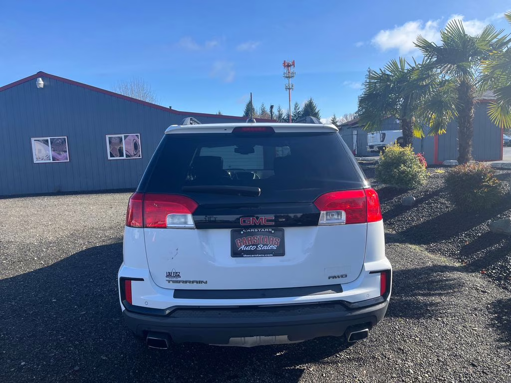2017 Summit White GMC Terrain SLT AWD SUV