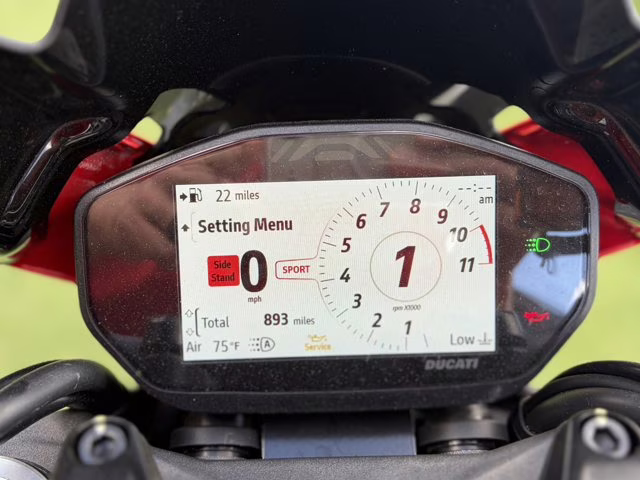 2024 RED Ducati MONSTER 937+