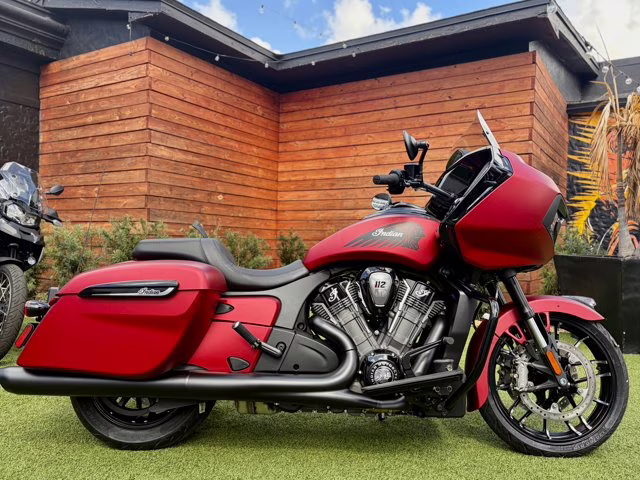 2026 SUNSET RED Indian CHALLENGER DH 112