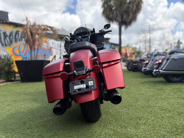2026 SUNSET RED Indian CHALLENGER DH 112