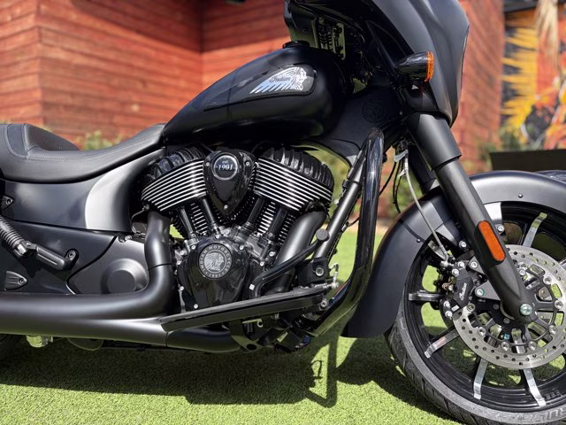2026 BLACK SMOKE Indian CHIEFTAIN DARK HORSE