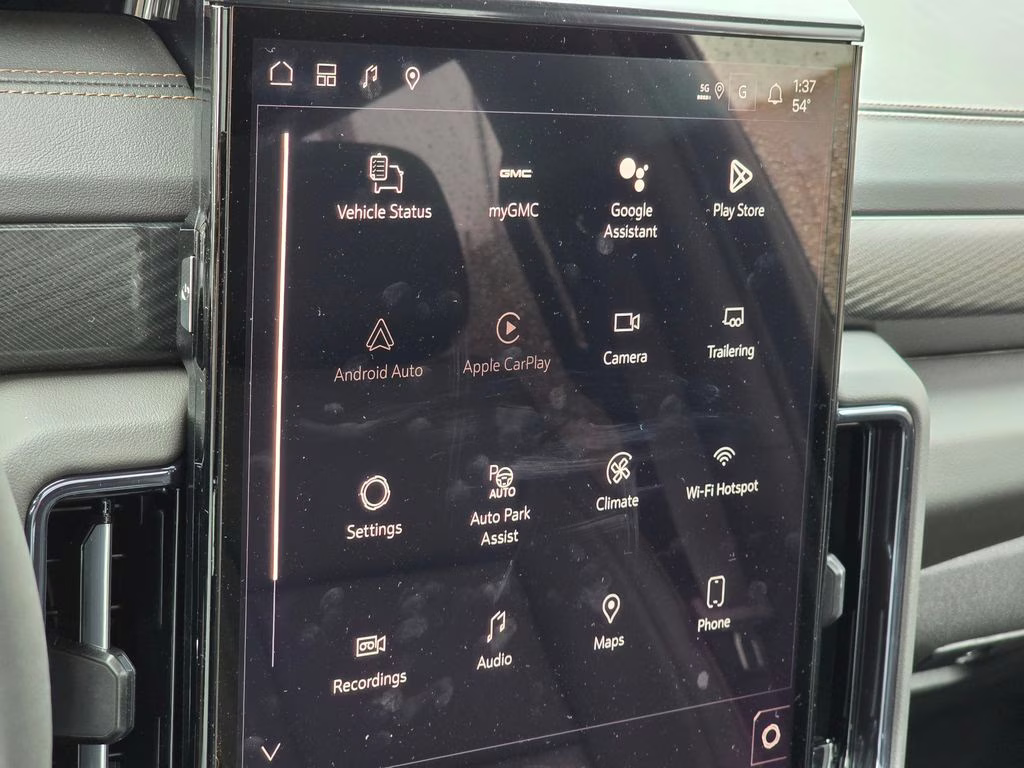 2026 Summit White GMC Yukon XL AT4 4X4 SUV