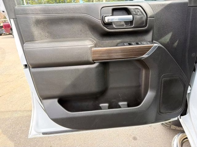 2021 Summit White Chevrolet Silverado 2500HD LT 4X4 Truck