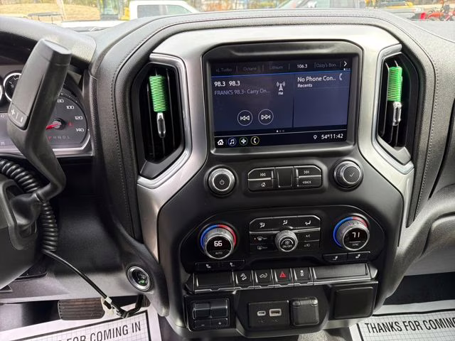 2021 Summit White Chevrolet Silverado 2500HD LT 4X4 Truck