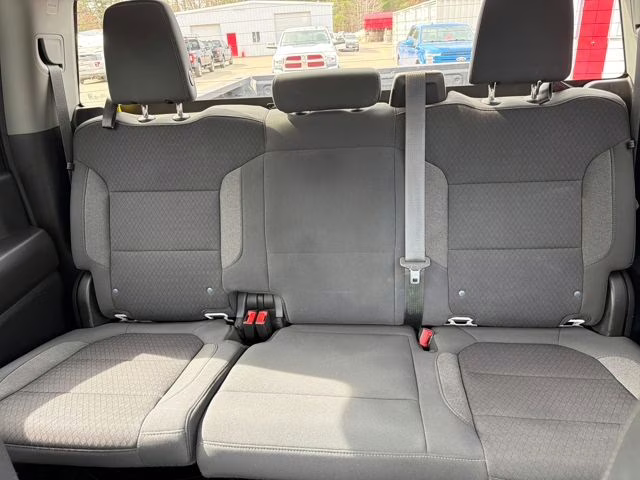 2021 Summit White Chevrolet Silverado 2500HD LT 4X4 Truck