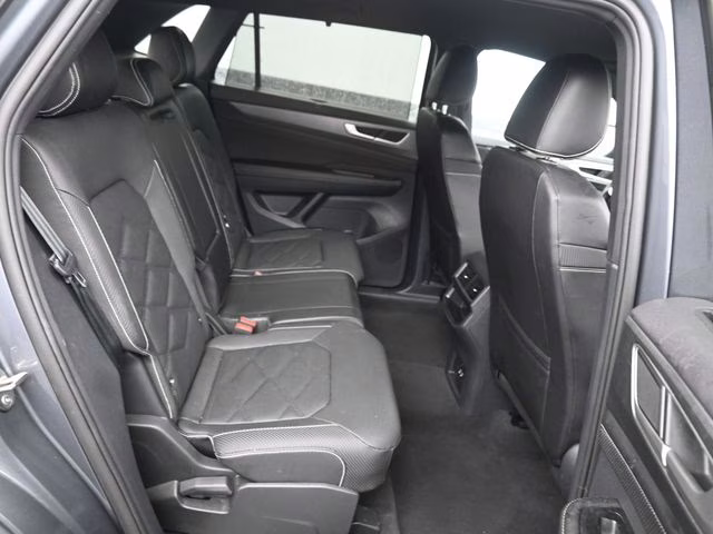 2025 Silver Volkswagen Atlas Cross Sport 2.0T SE w/Technology AWD SUV