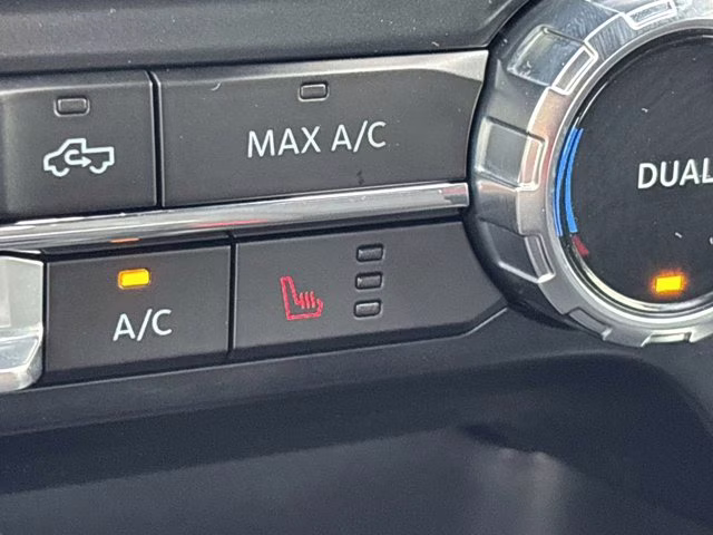 2023 Black Metallic Ford F-150 XLT 4X4 Truck