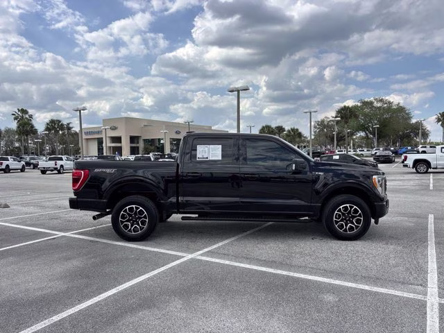 2023 Black Metallic Ford F-150 XLT 4X4 Truck