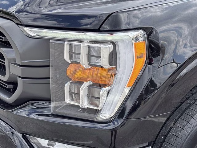 2023 Black Metallic Ford F-150 XLT 4X4 Truck