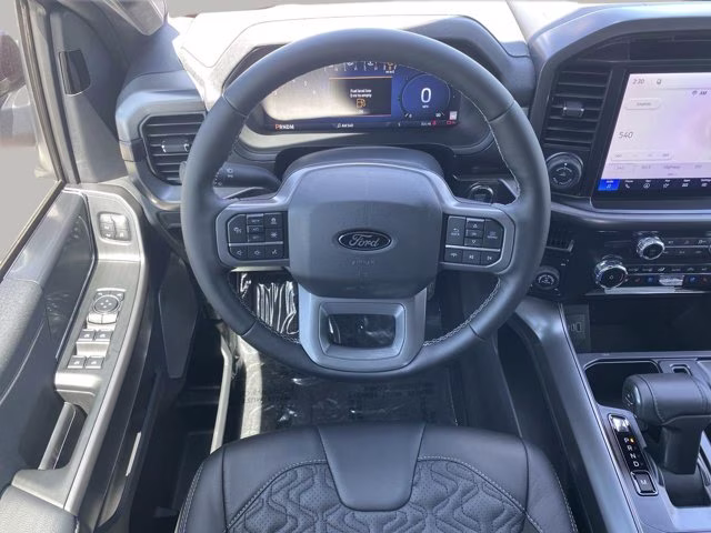 2026 Agate Black Metallic Ford F-150 LARIAT 4X4 Truck